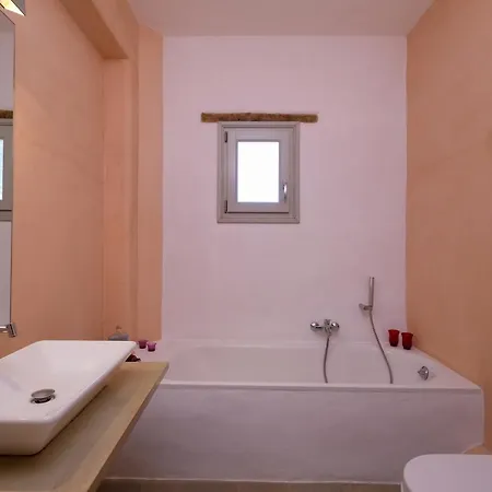 Holiday home Nefeli's Seaside And Sunset Parikia (Paros)